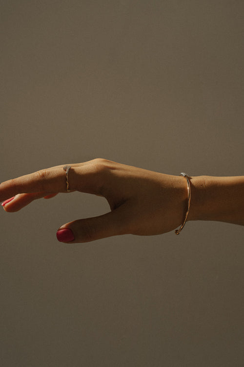 Pavé Bar Cuff Diamantový Náramek