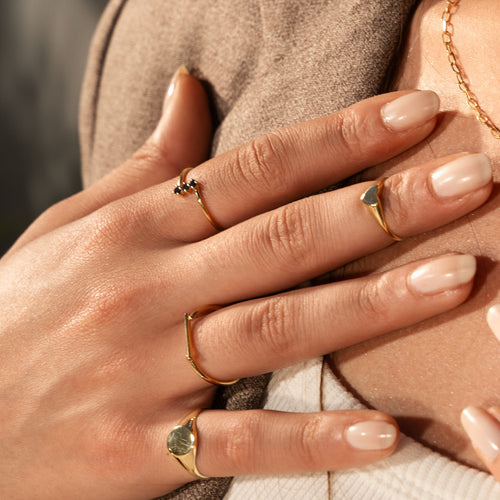 Three Studs Prsten s Černými Diamanty