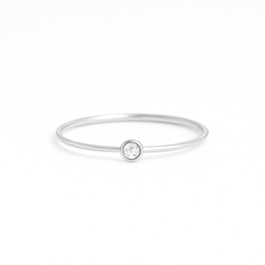 Dot Fine Prsten s Diamantem|Materiál:18k bílé zlato