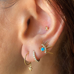 Lil Star Náušnice s Diamantem|Materiál:18k žluté zlato