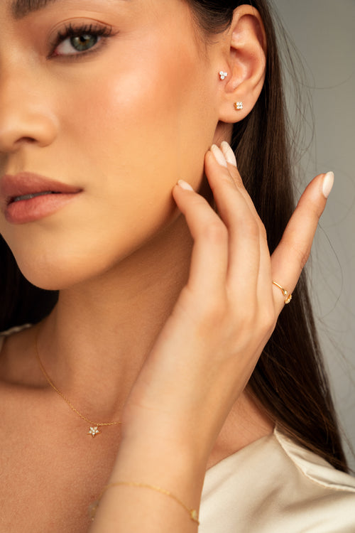 Square Diamantové Náušnice|Materiál:18k žluté zlato