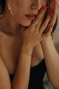 Pavé Bar Cuff Diamantový Náramek