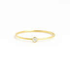 Dot Fine Prsten s Diamantem|Materiál:18k žluté zlato