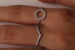 V Pavé Diamantový Prsten|Materiál:18k bílé zlato